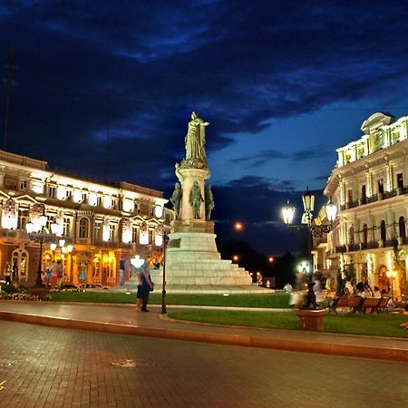 Center Of Odessa. Comfortable 2 Rooms Apartment Екстер'єр фото